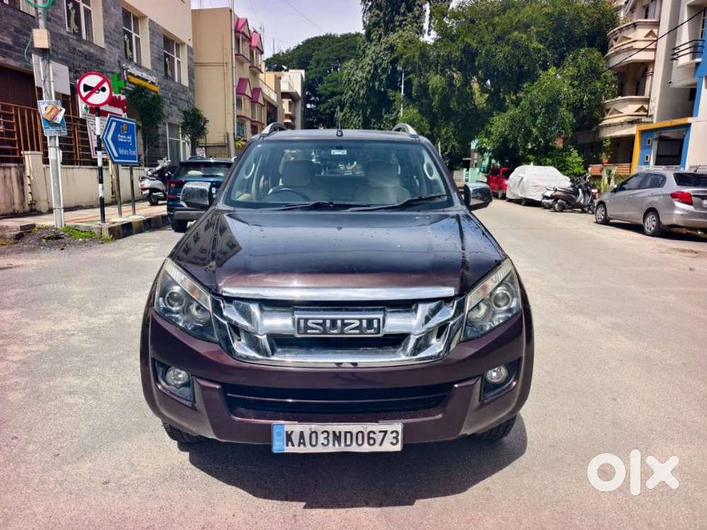 Isuzu V-Cross Z 4x4 MT, 2018, Diesel