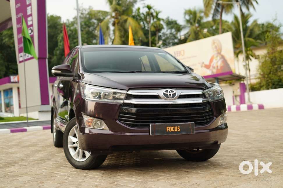 Toyota Innova Crysta 2.4 V, 2017, Diesel