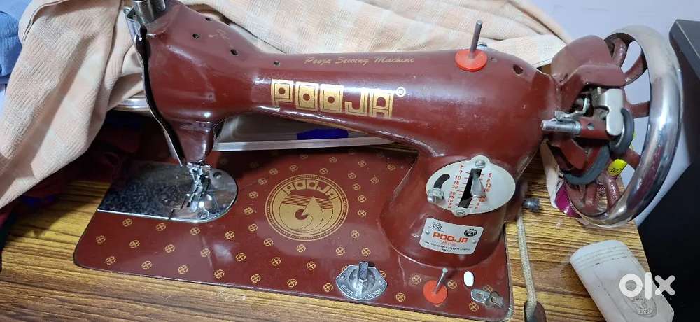 Sweing machine for sale