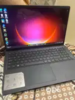 Dell laptop inspiron 15(3520) 8gb/512gb