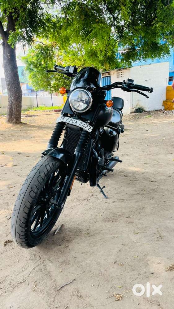 Urgent sale -yezdi Roadster