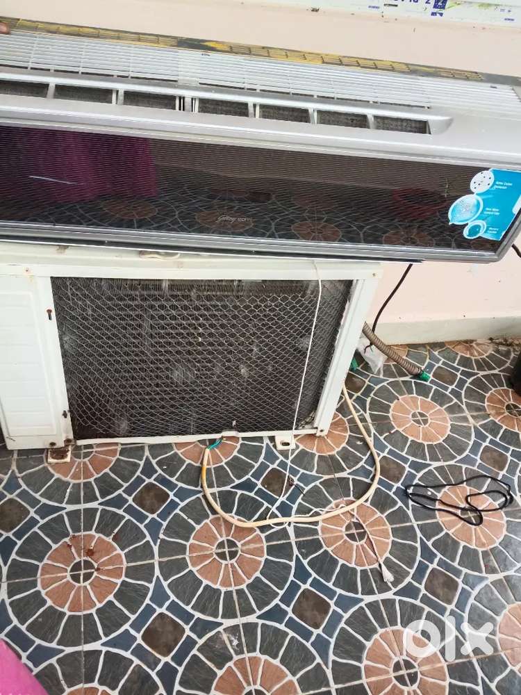 Godrej AC 1.5 ton for sale in good condition
