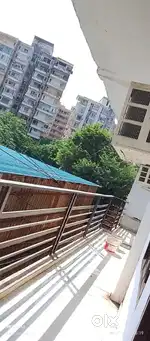Pg in prime location with affordable cost single and sharing both av