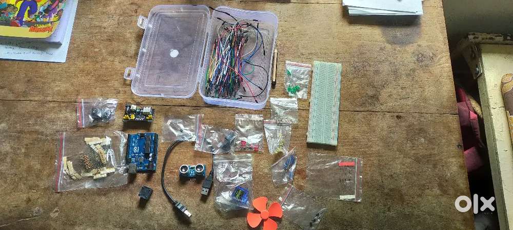 Ardino yuno electronic hobby kit