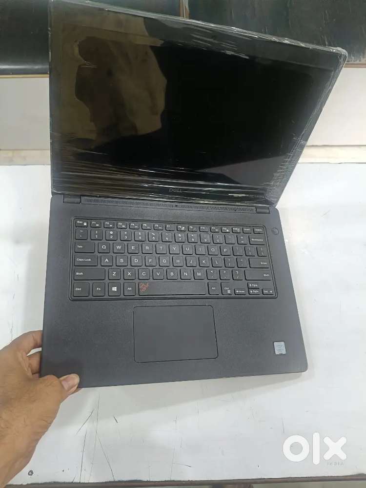 Dell cor i3 ram 8 SSD ,256 gb win 10 new candision