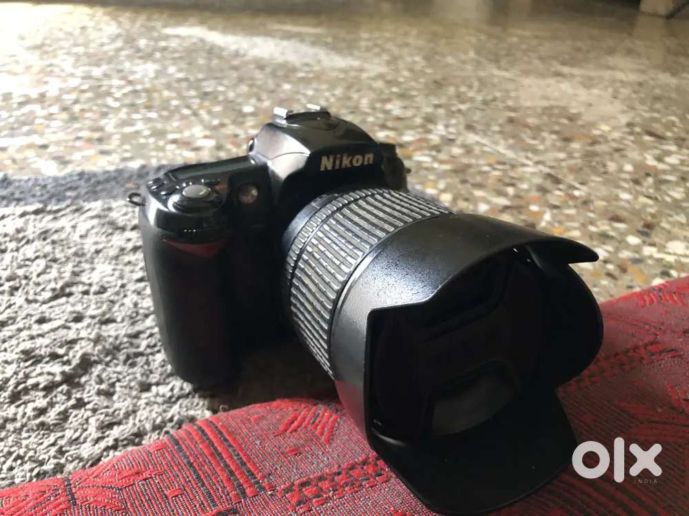 Nikon d90 with 18-105 lens