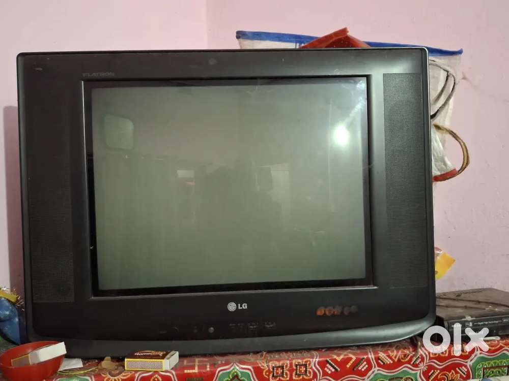 TV colourful in good condition