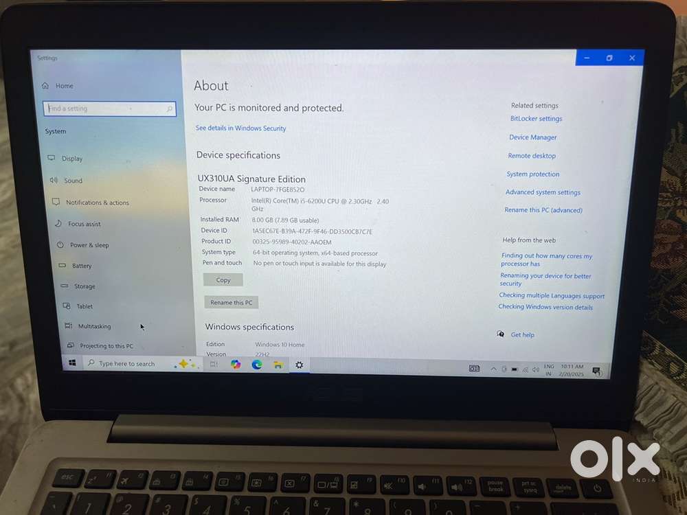 Asus laptop with 930 gb storage 8 gb ram and i5-6gen