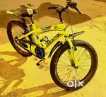 Avon kids bycycle