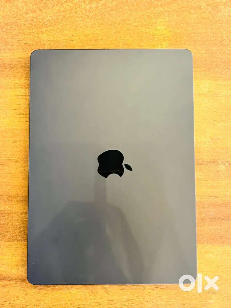Macbook Air M2 2025 (16 GB 256 GB SSD)