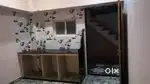 Ek hi room hai usi me kitchen hai
