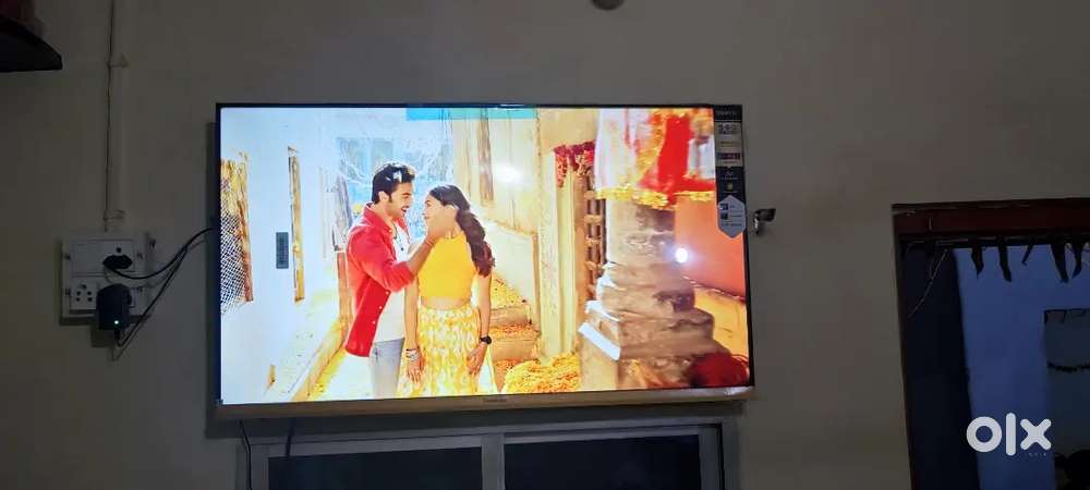 Brand new 43 android smart tv with warranty installation