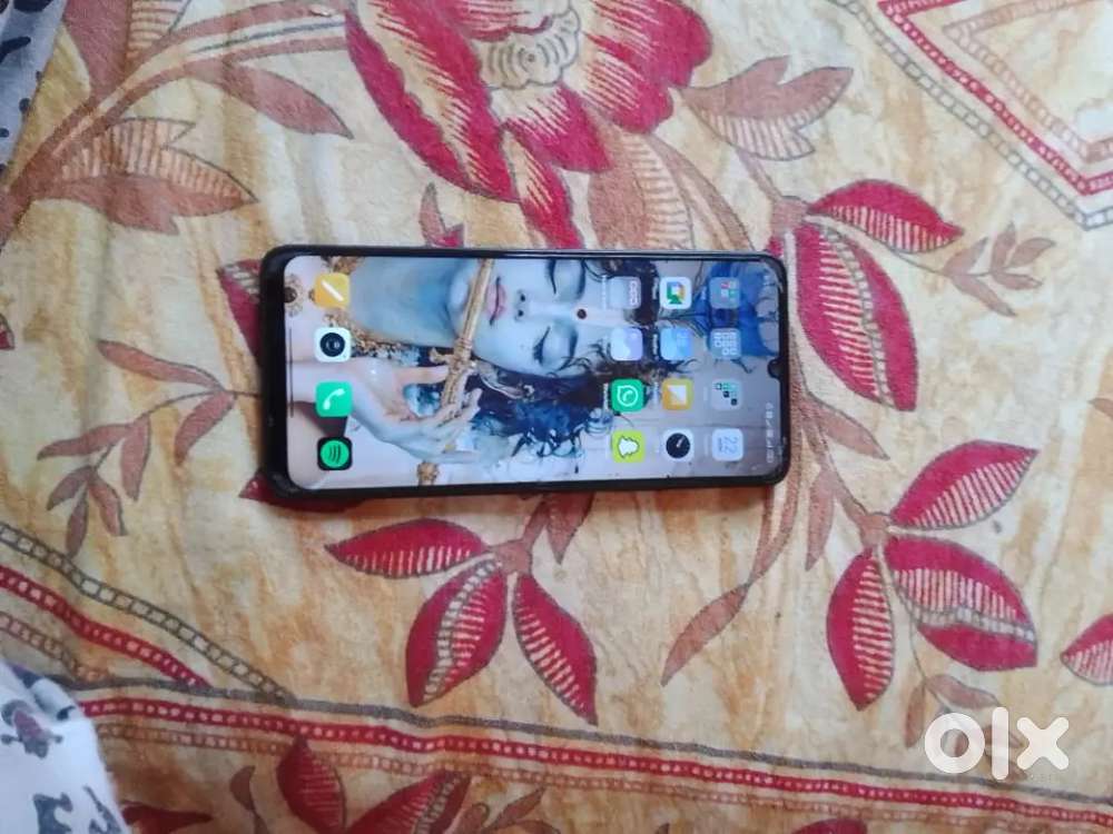 Remi 13 c 4 gb ram 128 gb storage
