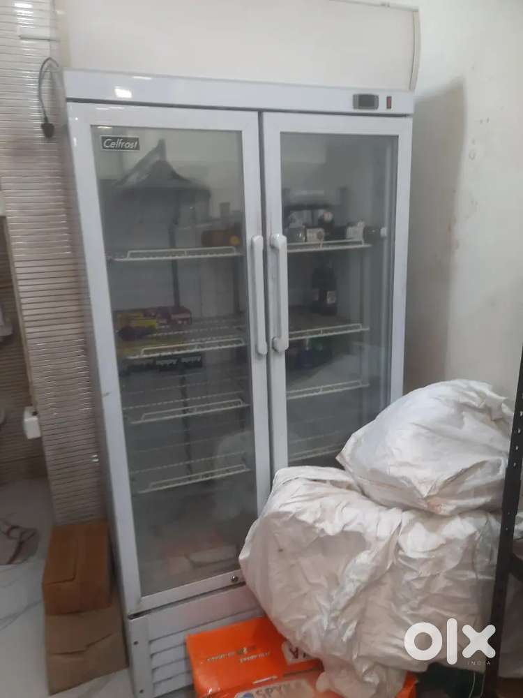 Commercial Fridge for sell 30000 cellfrost company name