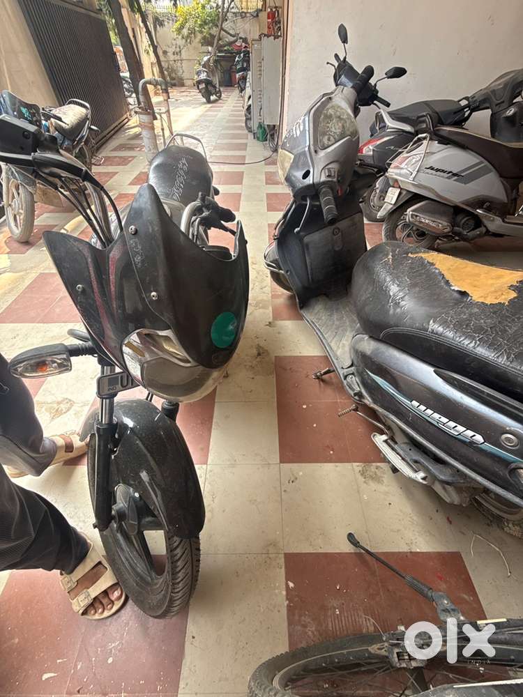 Bajaj discover on sale