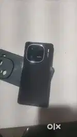 Iqoo 12  5g alpha