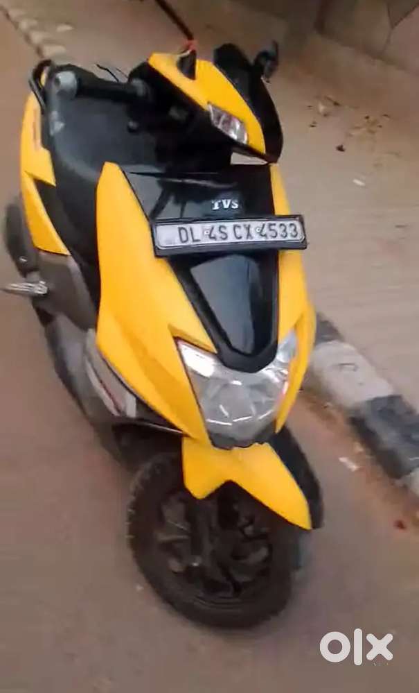 TVs ntorq bs4 disc variant Negotiable price mint condition