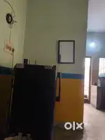 Roommate chahiye bed fridge cooler sb hai