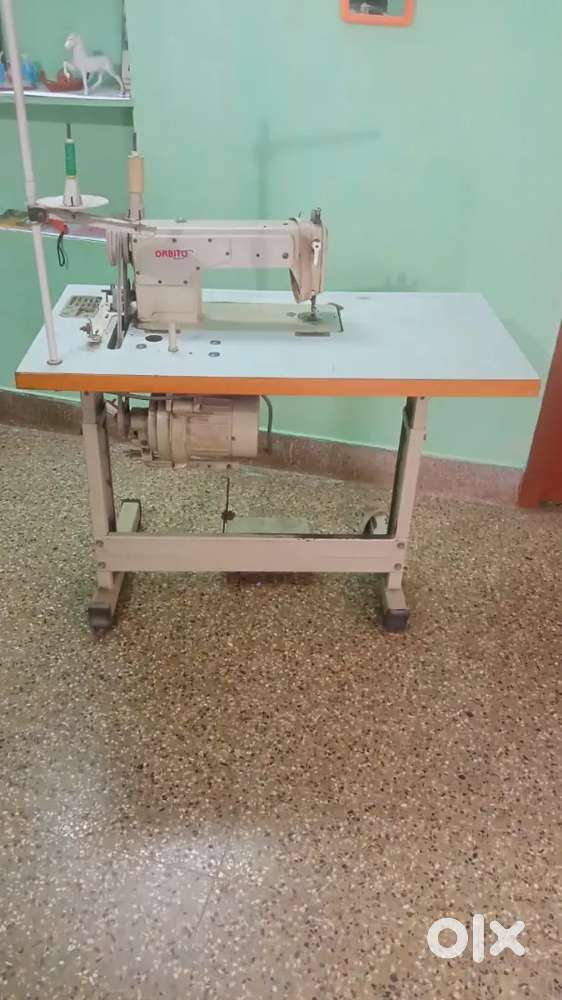 Tailor machine