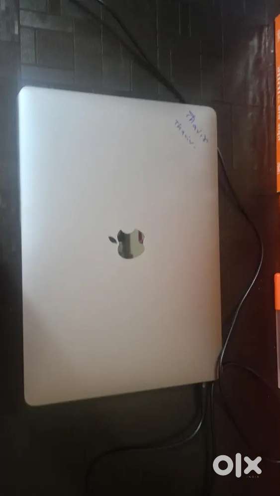 Apple MacBook Pro 13‑inch (2020, Intel, 4 Thunderbolt 3 ports)