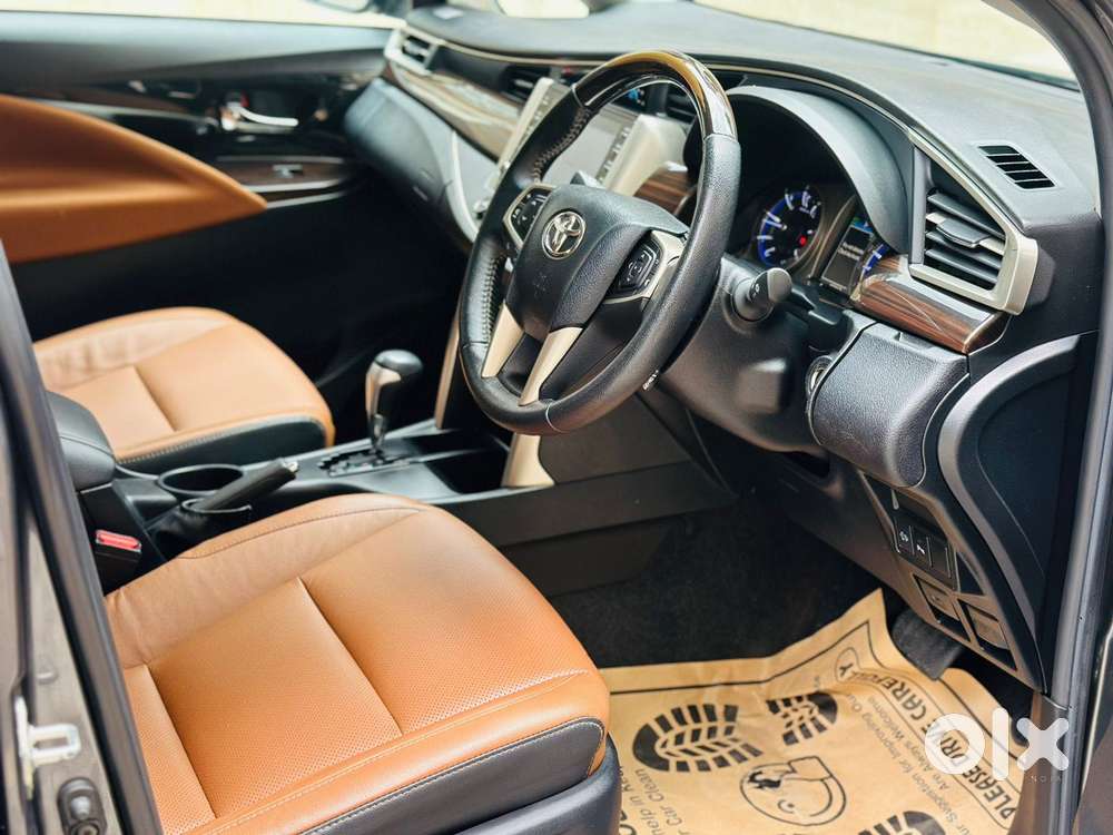 Toyota Innova Crysta ZX 2.4 Diesel 7 Seater, 2022, Diesel