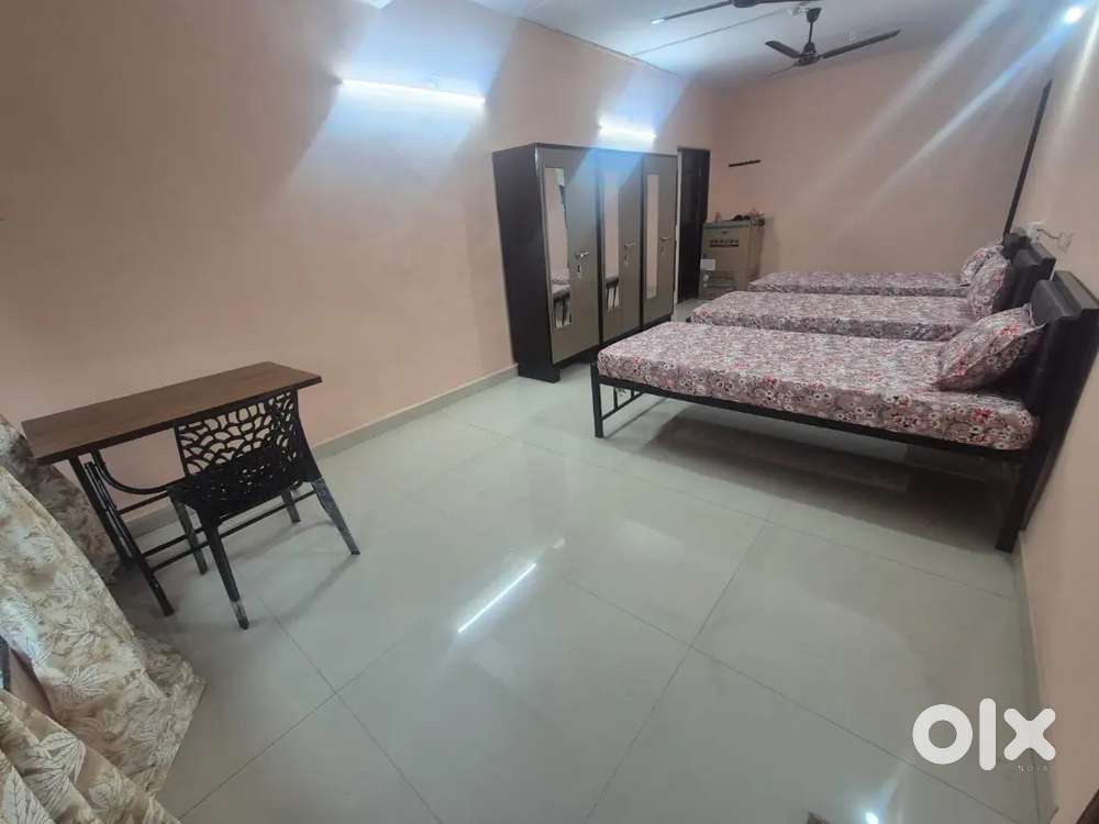 IN GHANSOLI Premium pg available fully furnised ac non ac no brokerage