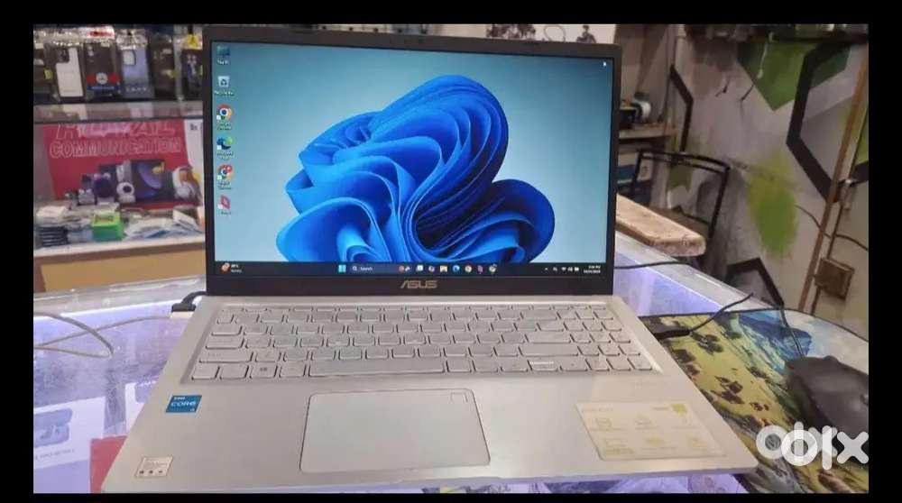 Asus i3 11th gen