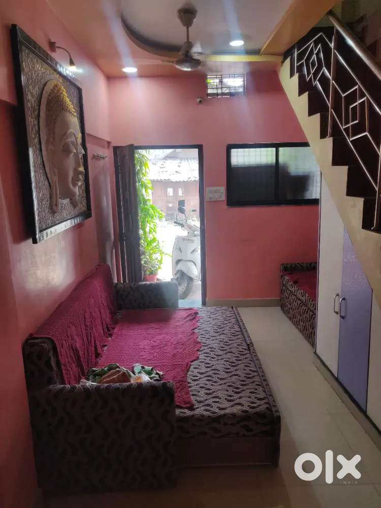 It's suitable for bachelor's