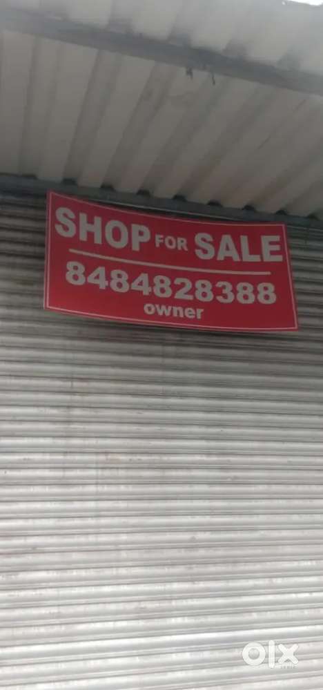 Ownership Shop in Dadar (nr Plaza)