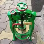 Manually Gola machine (3999/-)