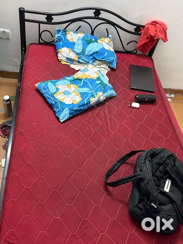 Double bed with mattress 4*6