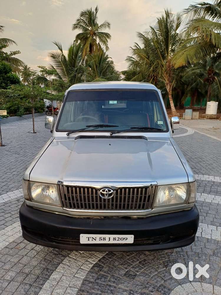 Toyota Qualis RS, 2004, Diesel