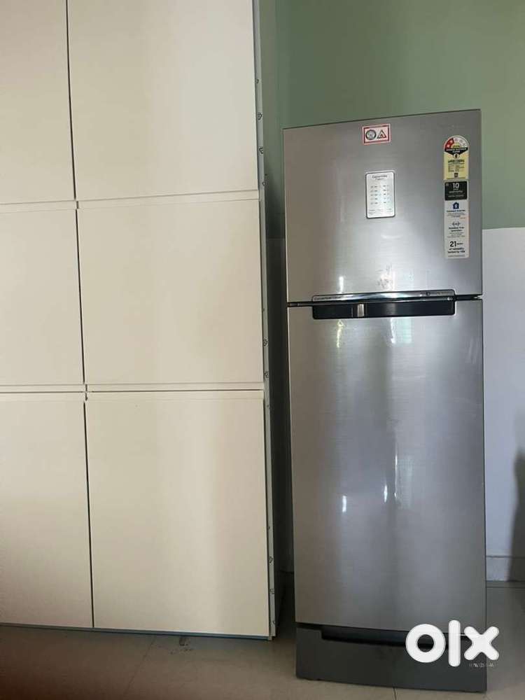 Samsung 253L Convertible Fridge / Refrigerator 2 Star (2021 model)