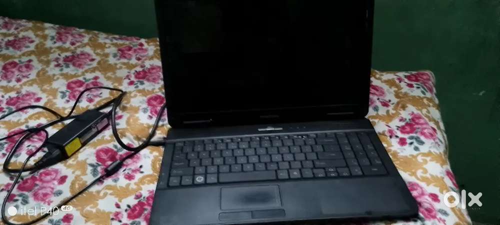 CPU dual core ,1 GB RAM, ChipGPU, 1TB hard disc drive