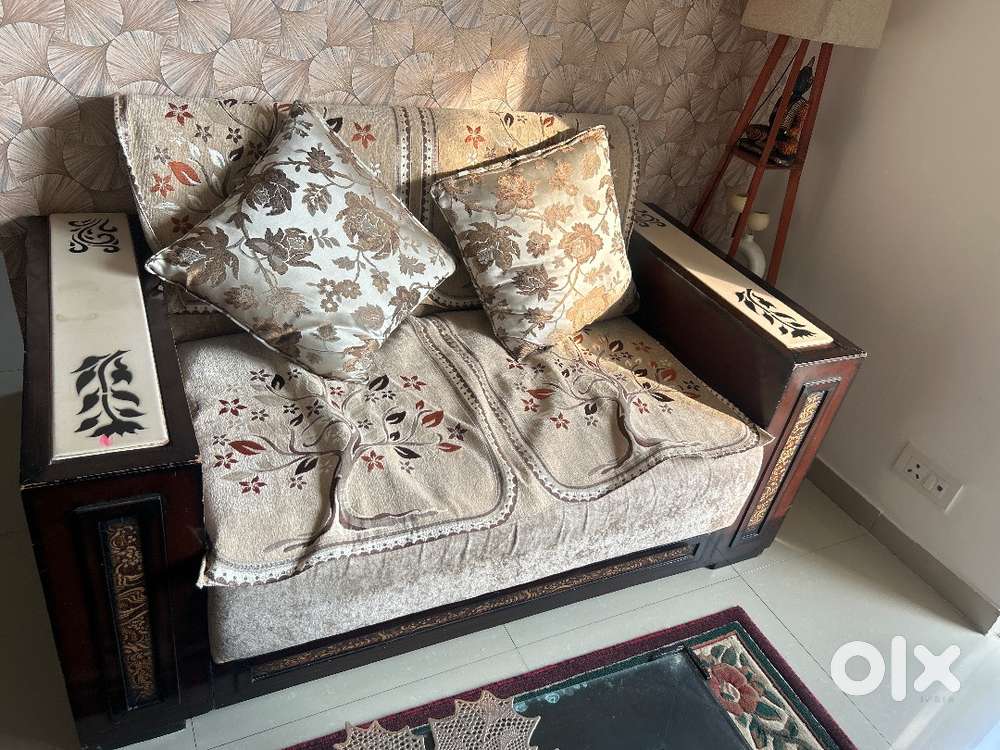 Sofa - 7 seater