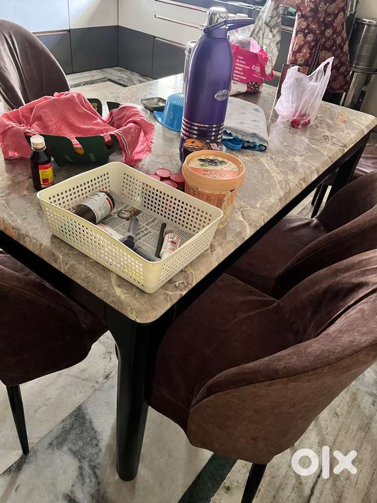 Stylish Marble Top Dining Table with 6 Cushioned Chairs