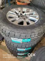 Toyota fortuner alloy wheels with brand new tyre BRIDGESTONE