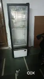 Coldrink fridge and tandoor