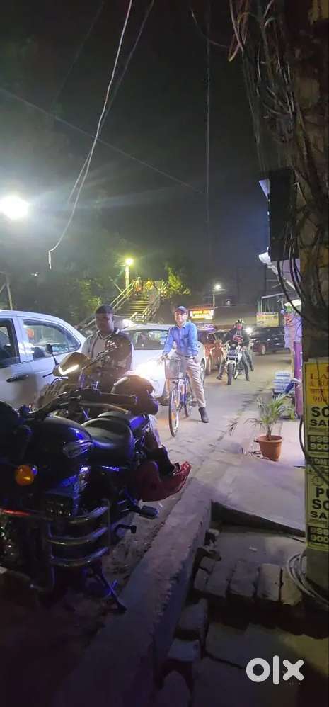 Helper who help at cafe for helping cleaning serving to costomer