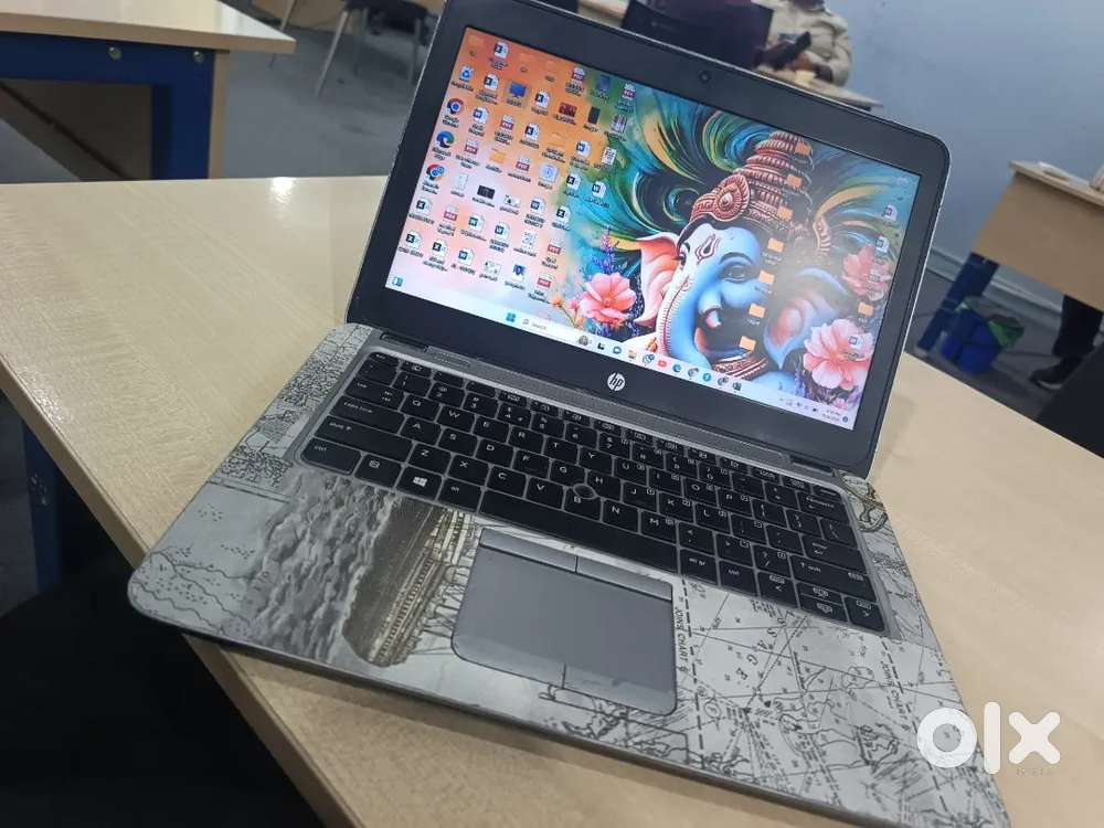 HP EliteBook 820 G4 Laptop