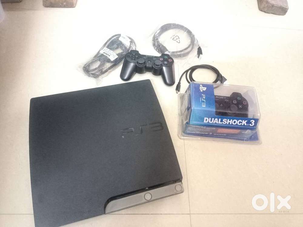 Less used PS3 slim with accessories