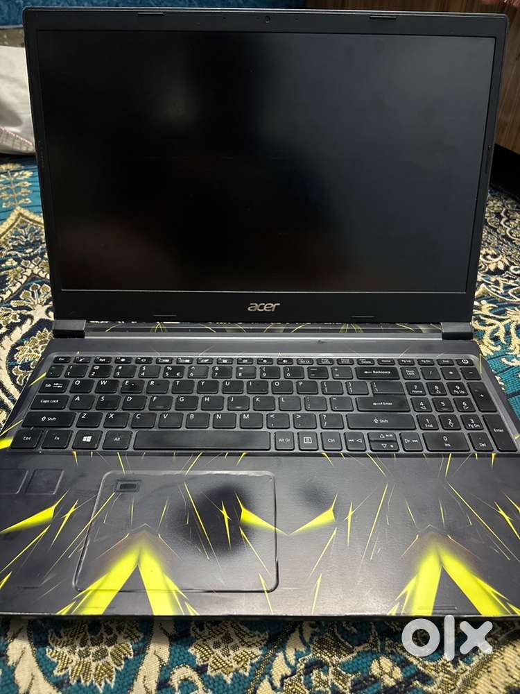 Acer Aspire 7