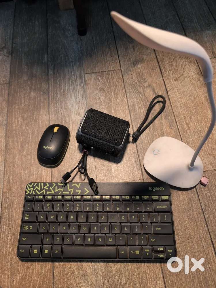 Wireless keyboard & Mouse + 5W Bluetooth speaker + Free desk lamp