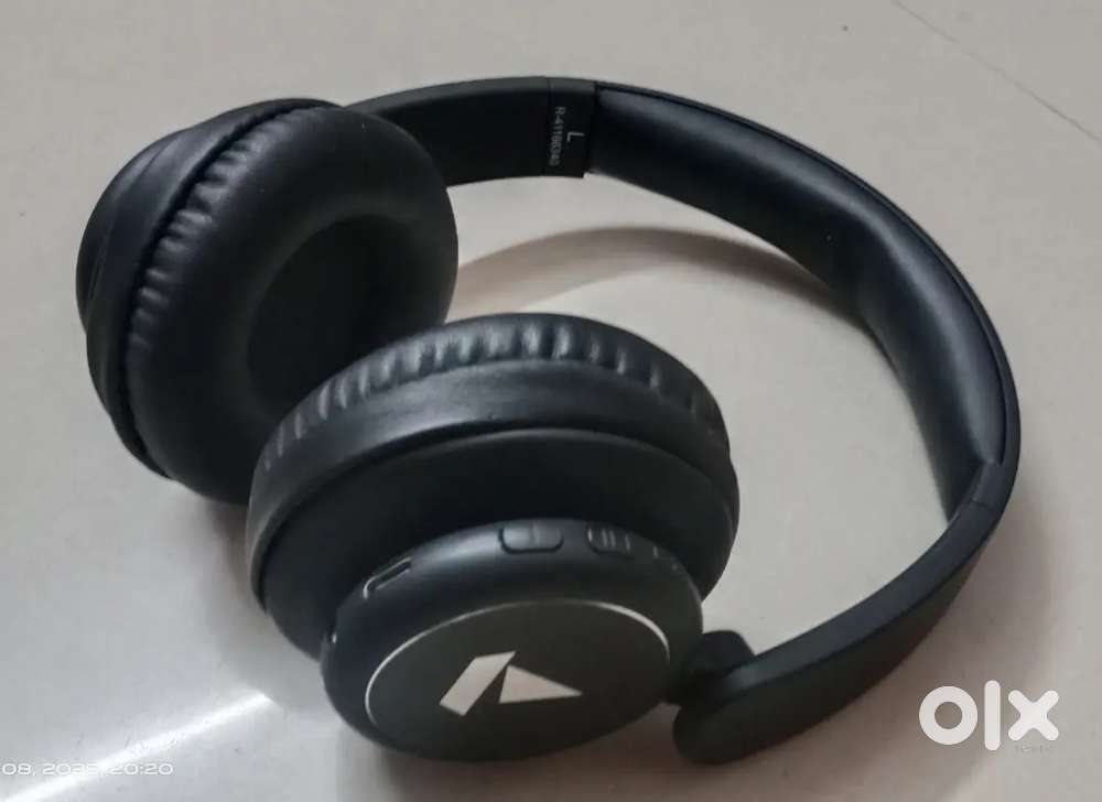 Headphone - Boat Rockerz 450 Pro (Bluetooth & Wired)