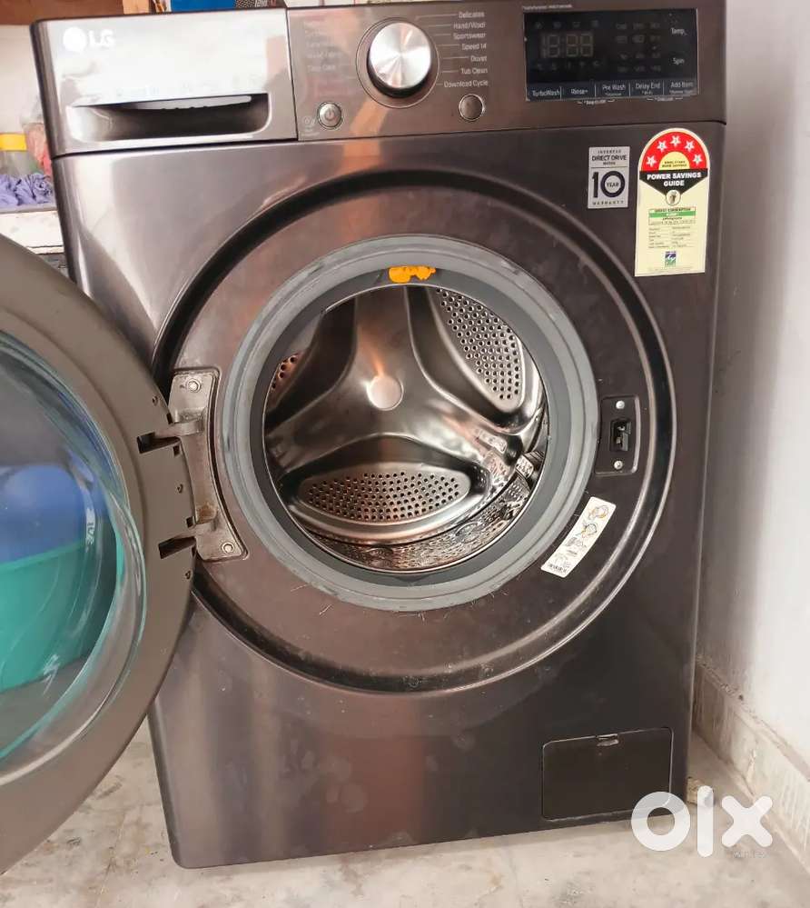 3.5 years old LG  fully automatic front load Machine