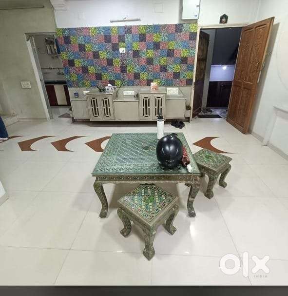 2 BHK FULLY FURNISHED APARTMENT FOR FAMILY AT JUDGES BUNGLOW ROAD