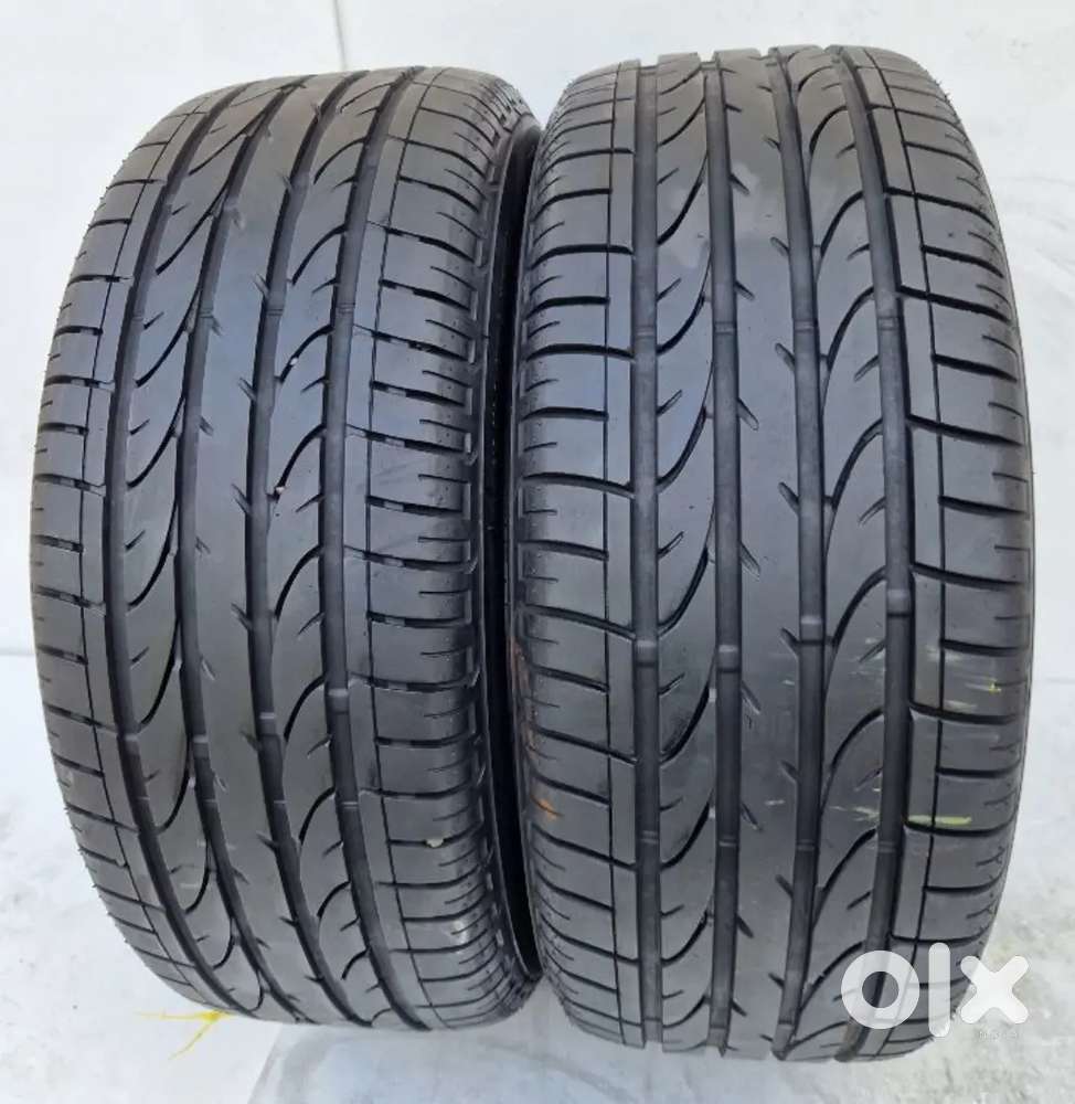 235 50 18 bridgstone less used 2 tyres.
