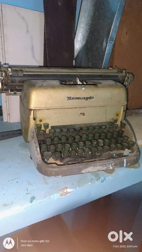 Type writer machine