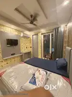 Paying guest for only girls near golf course road