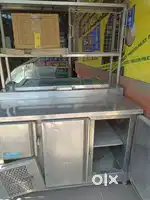 Sandwich counter